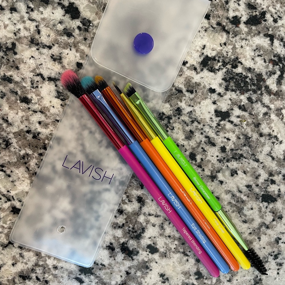 Lavish: Neon Rainbow 5 Piece Brush Set for the Eyes